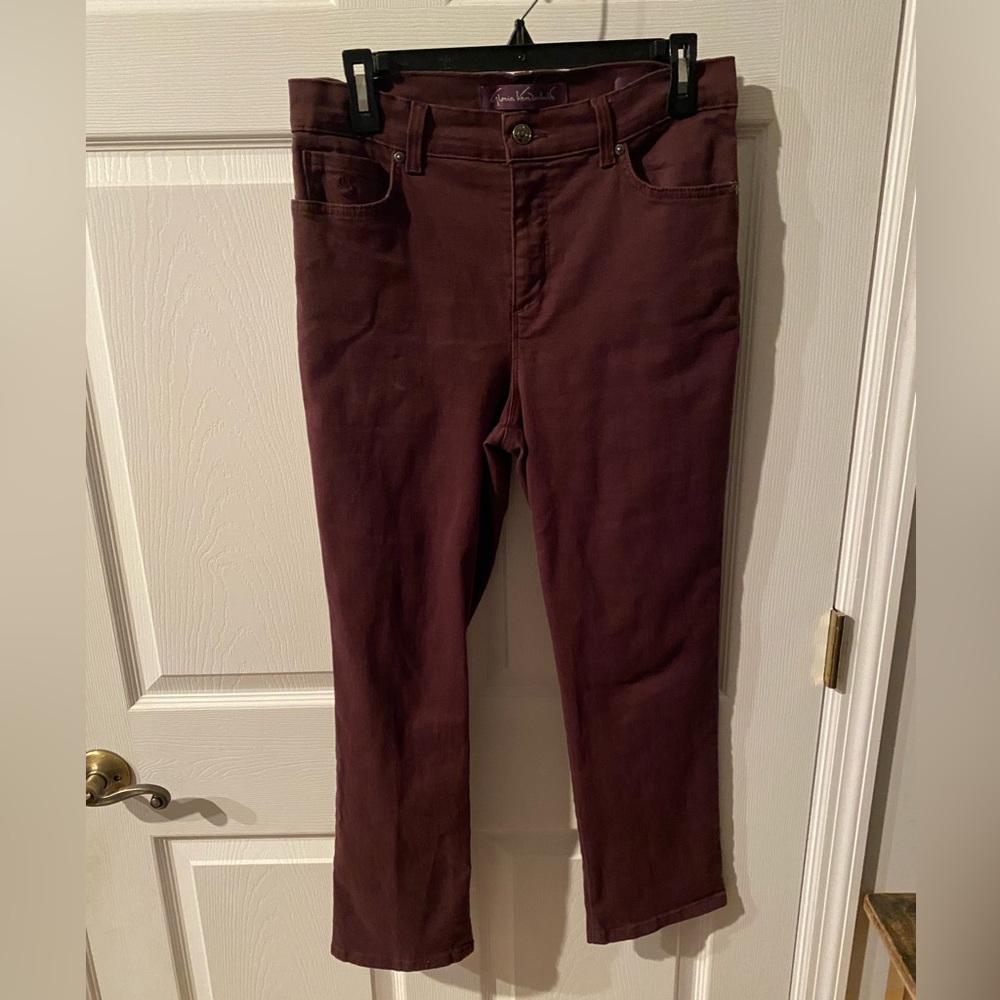 Gloria Vanderbilt Amanda jeans women’s size 10 petite Maroon - Picture 2 of 4